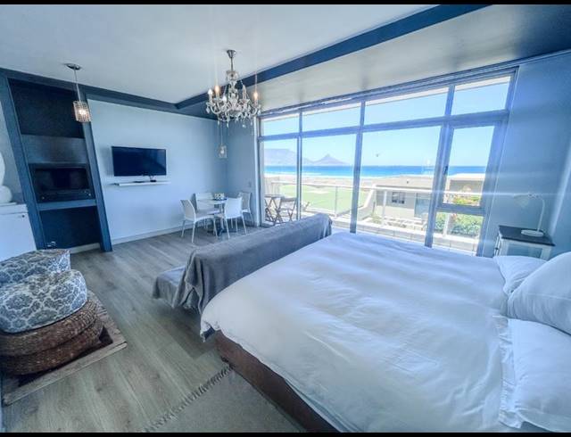 5 BEDROOM APARTMENT FOR SALE IN DOLPHIN BEACH